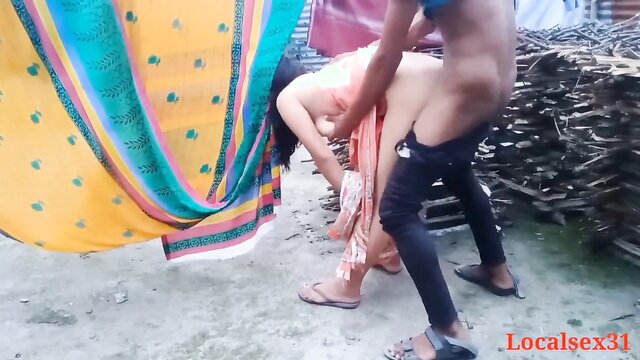 Vídeos de sexo na casa da vila indiana com Indian Village Bhabhi Xxx Videos With Farmer In Village House