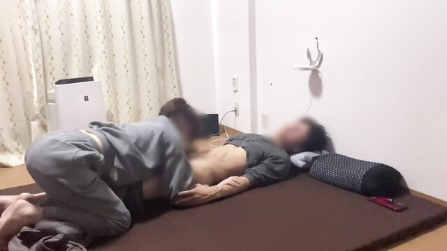 Japanese amateur wakes up for a morning handjob and fuck