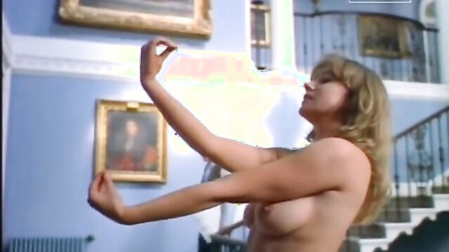 Mainstream Helen Mirren\'s explicit nude scene in HD